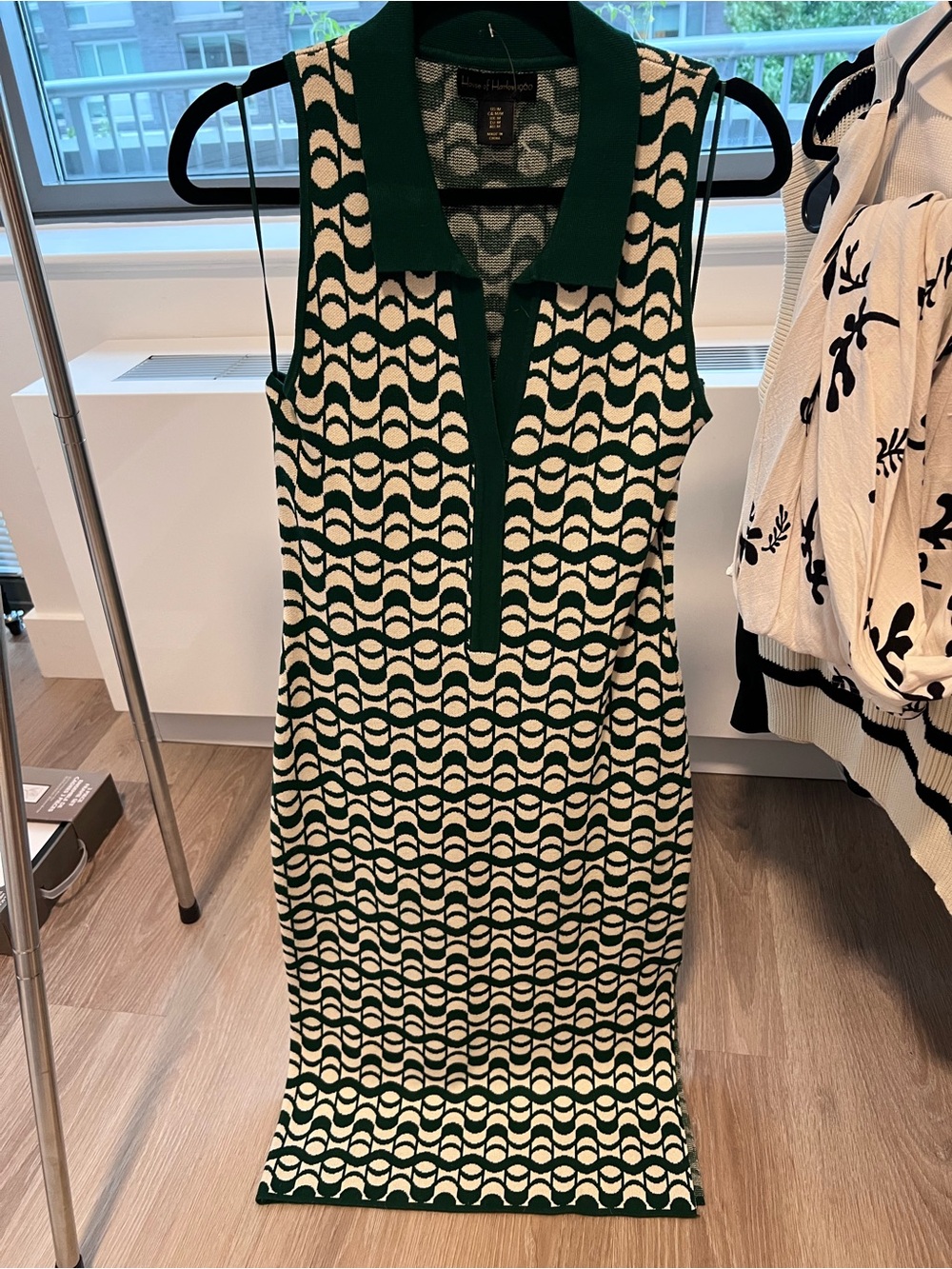 House of Harlow 1960 Green and Cream Sleeveless Collared Knit Dress
